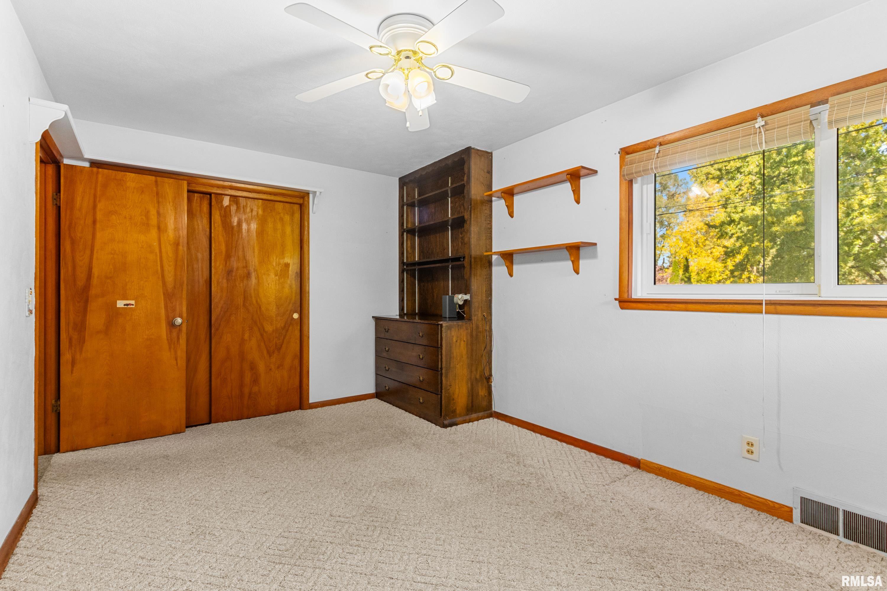 208 East Butternut Street Elmwood, IL 61529 - Photo 30 of 37