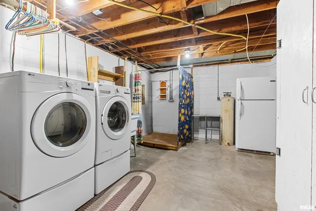 $119,900 | 208 East Butternut Street, Elmwood, IL 61529