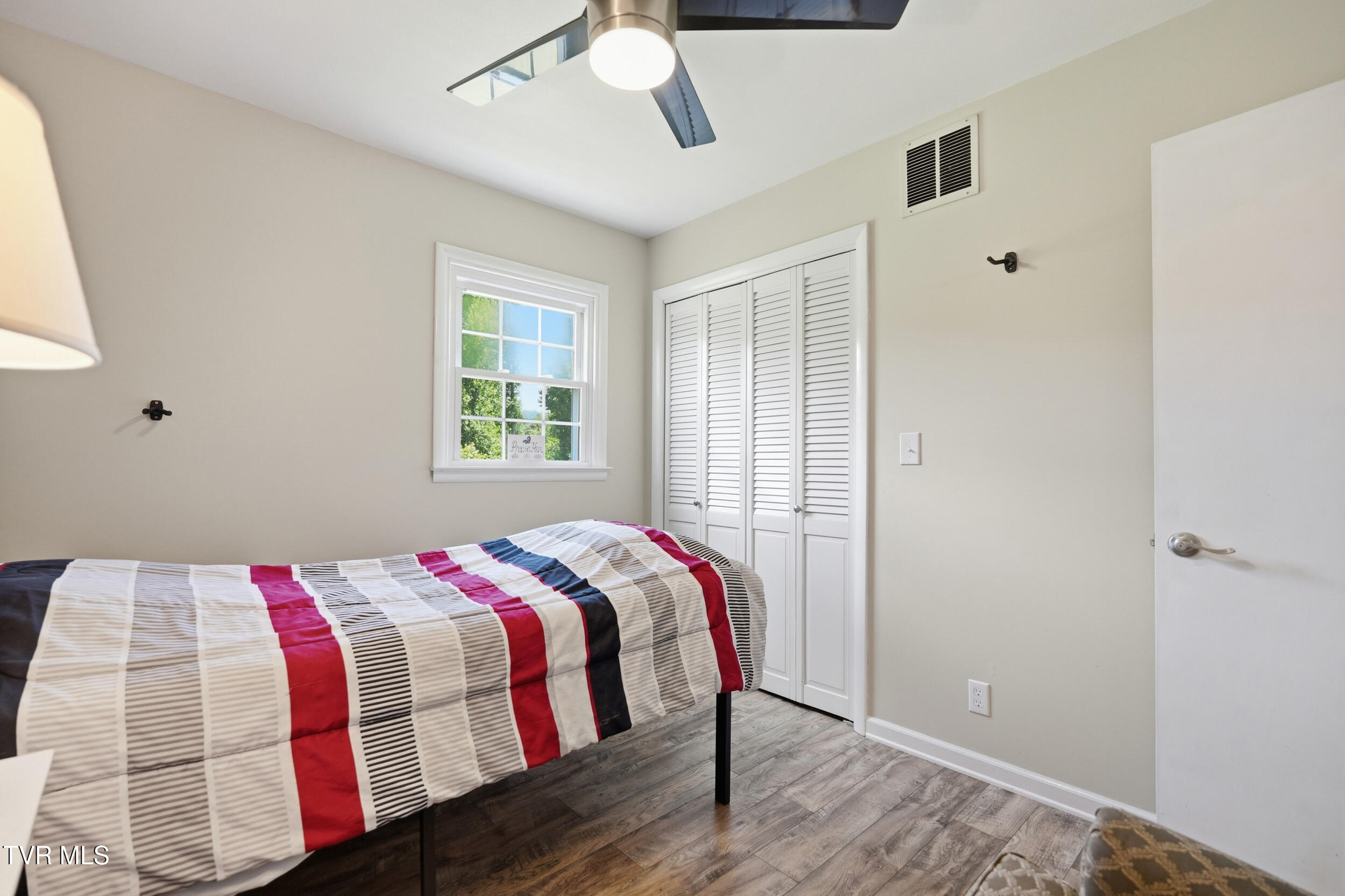 3216 Dry Creek Road Duffield, VA 24244 - Photo 21 of 59 27_3216 dry creek-34