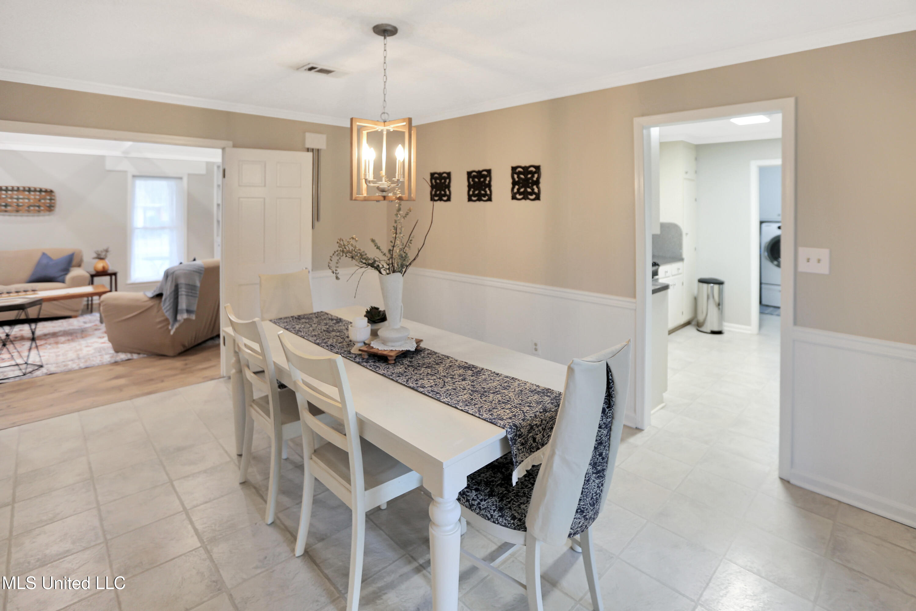 147 Beaver Bend Canton, MS 39046 - Photo 9 of 30 147 Beaver Bend - 7