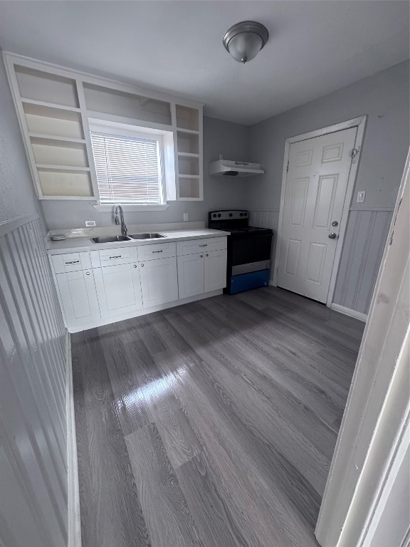 1306 Weiss Street Houston, TX 77009 - Photo 10 of 10 a kitchen with granite countertop a sink cabinets and wooden floor