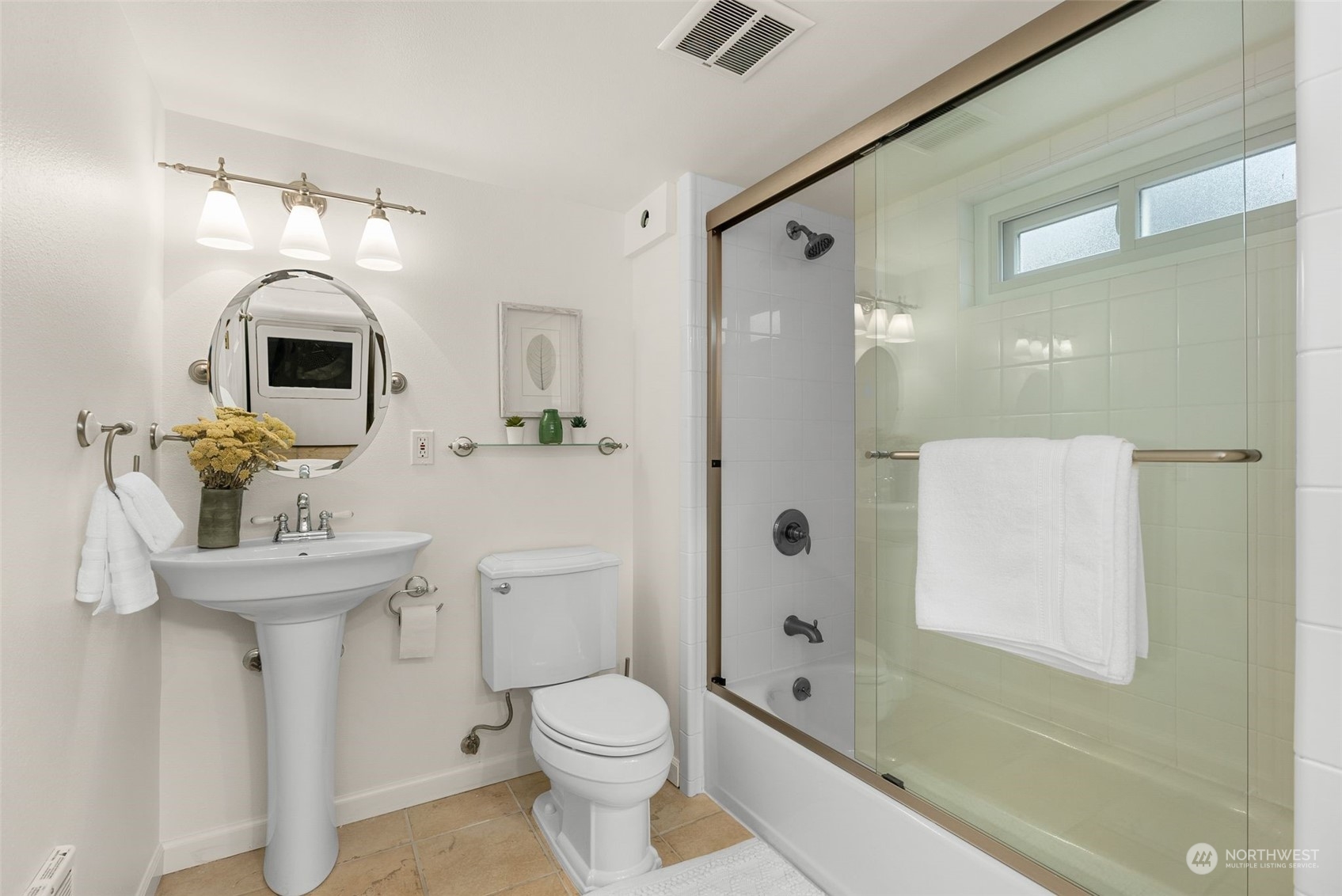 4817 Southwest Graham Street Seattle, WA 98136 - Photo 23 of 34 Gallery Image 23
