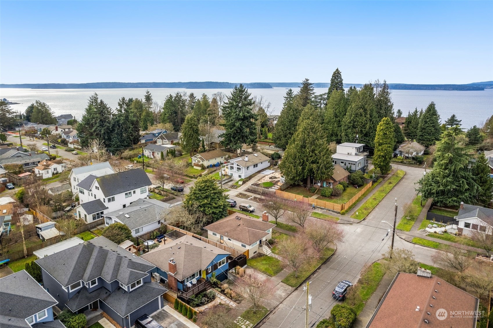 4817 Southwest Graham Street Seattle, WA 98136 - Photo 30 of 34 Gallery Image 30
