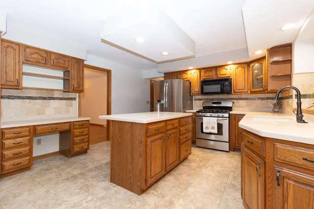 $548,500 | N2559 Pleasant View Lane, Waupaca, WI 54981