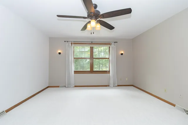 $548,500 | N2559 Pleasant View Lane, Waupaca, WI 54981