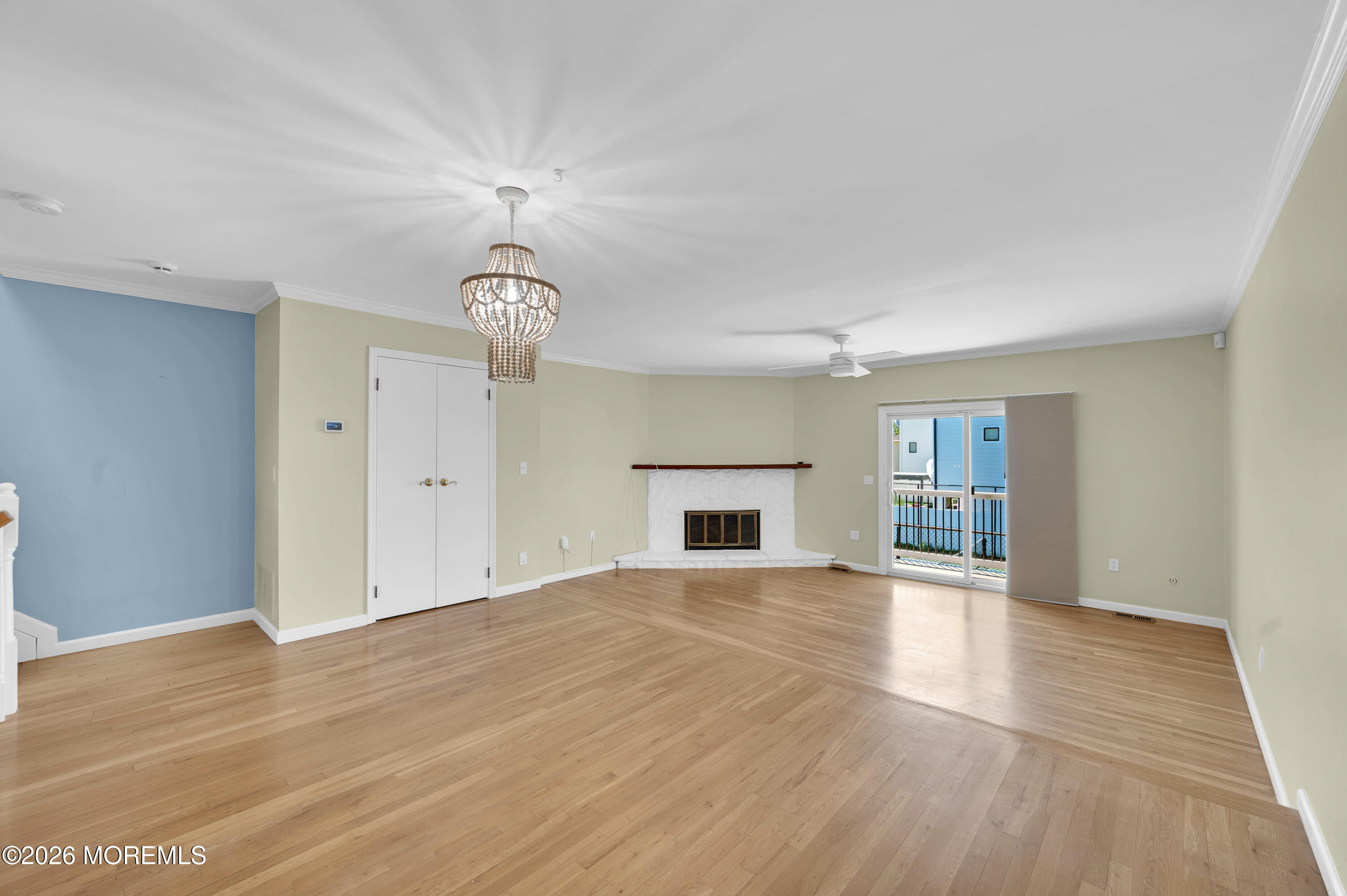 5 Island View Way, Unit 2 Sea Bright, NJ 07760 - Photo 2 of 20 Lr/Dr