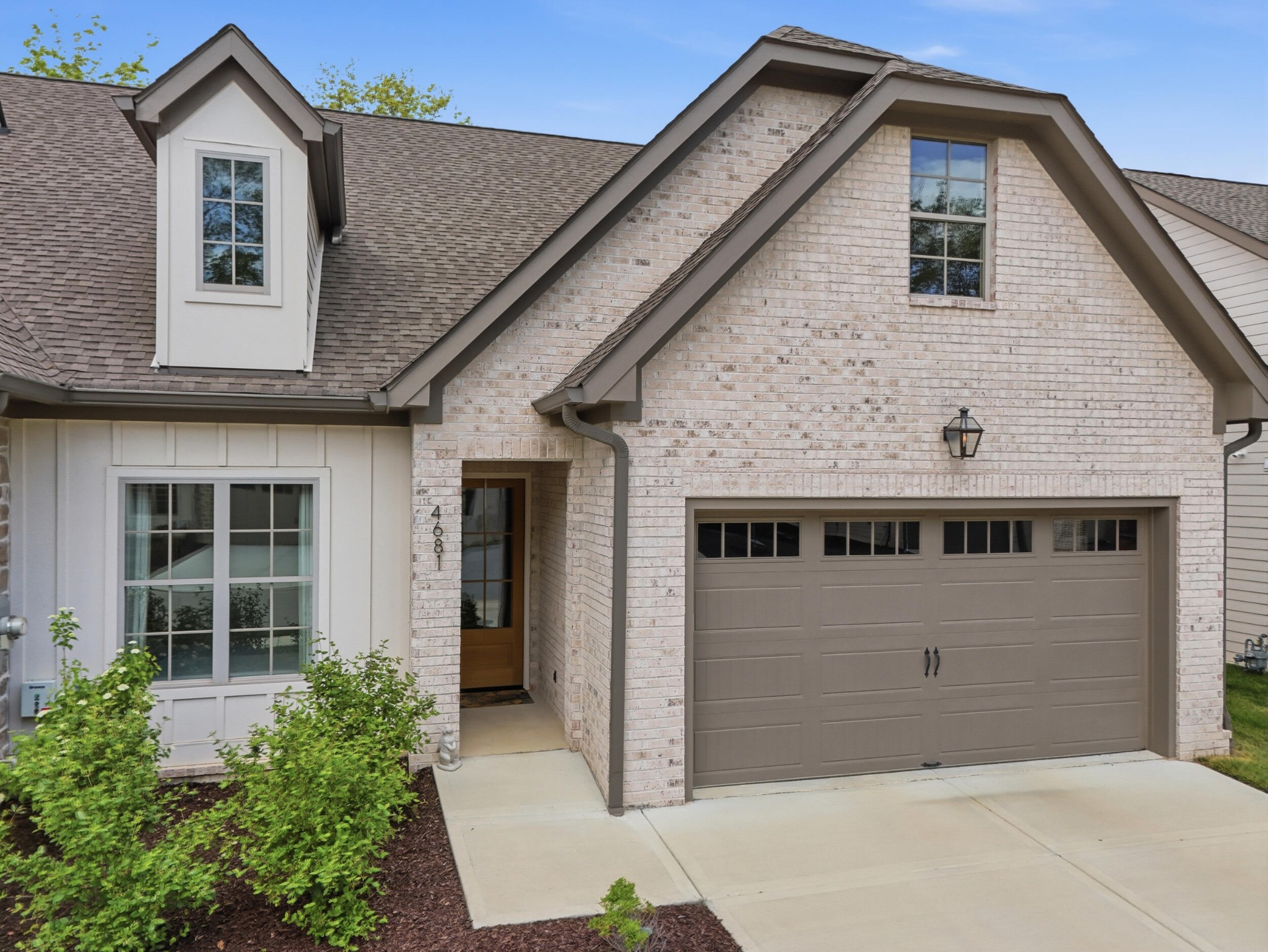 4681 Dempsey Way Chattanooga, TN 37419 - Photo 2 of 58
