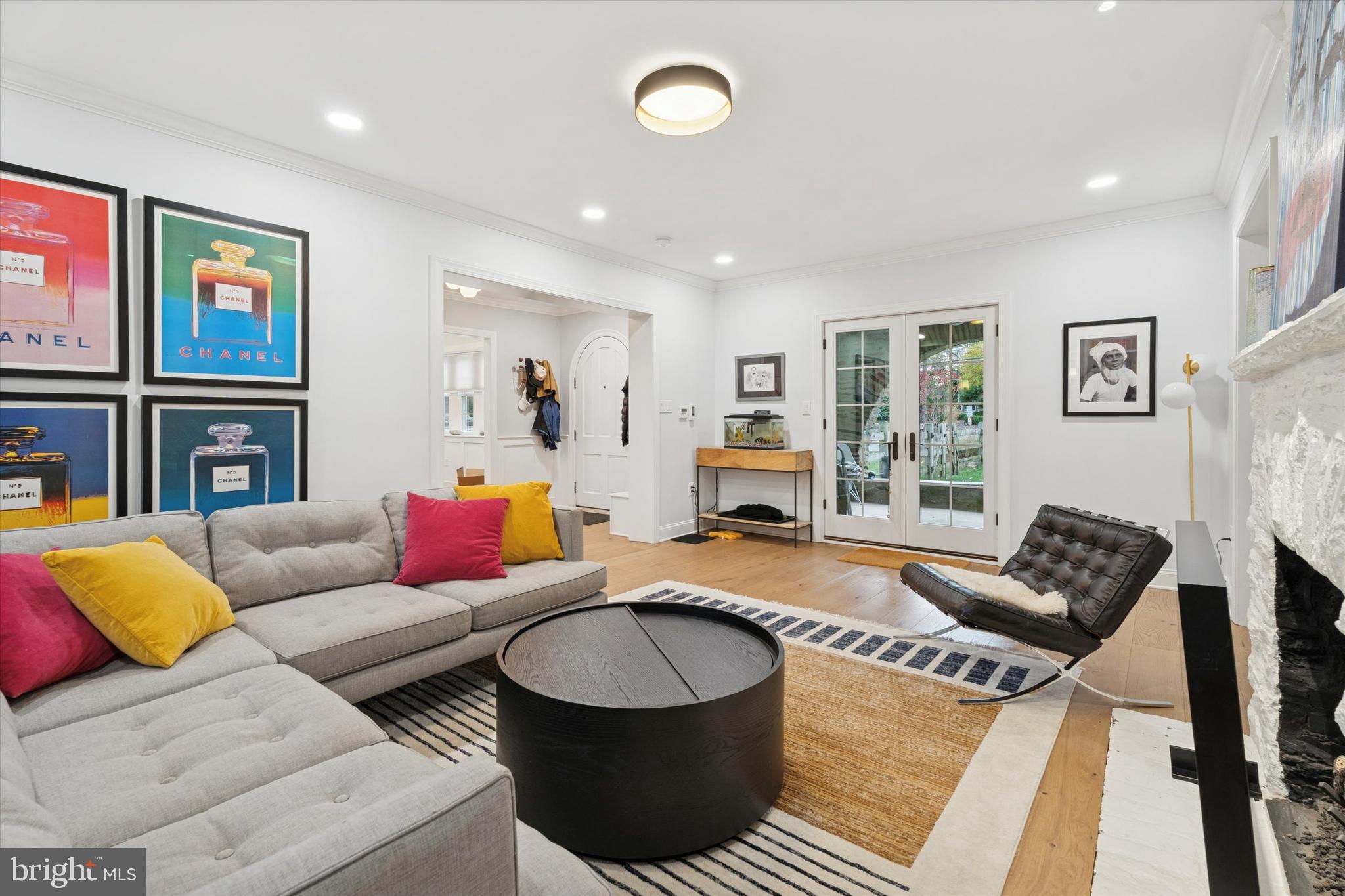 603 Old Gulph Road Penn Valley, PA 19072 - Photo 6 of 58 a living room with furniture and a flat screen tv