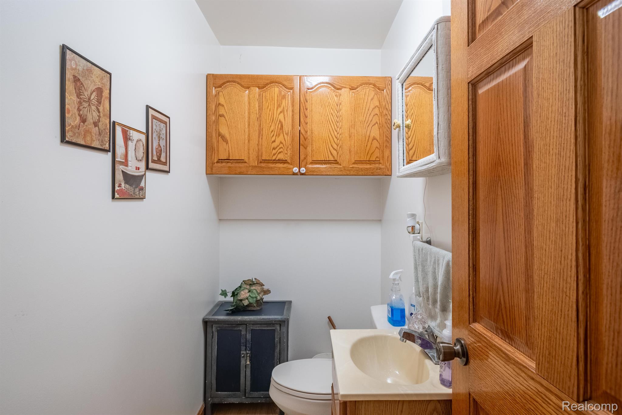 4254 Highland Road Highland, MI 48357 - Photo 19 of 38