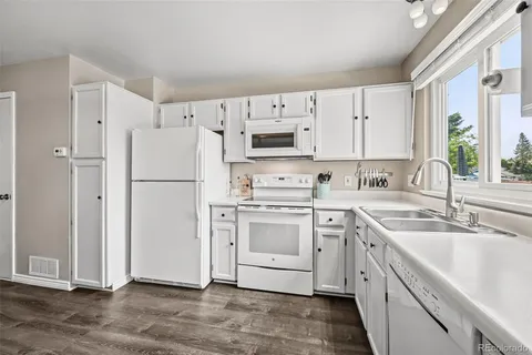 $540,000 | 562 East Arden Circle, Highlands Ranch, CO 80126