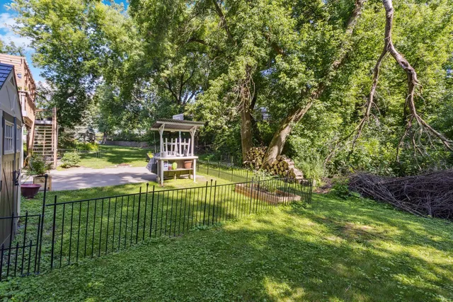 $515,000 | 3113 Chandler Court, Burnsville, MN 55337