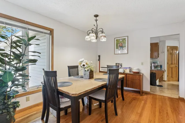 $515,000 | 3113 Chandler Court, Burnsville, MN 55337