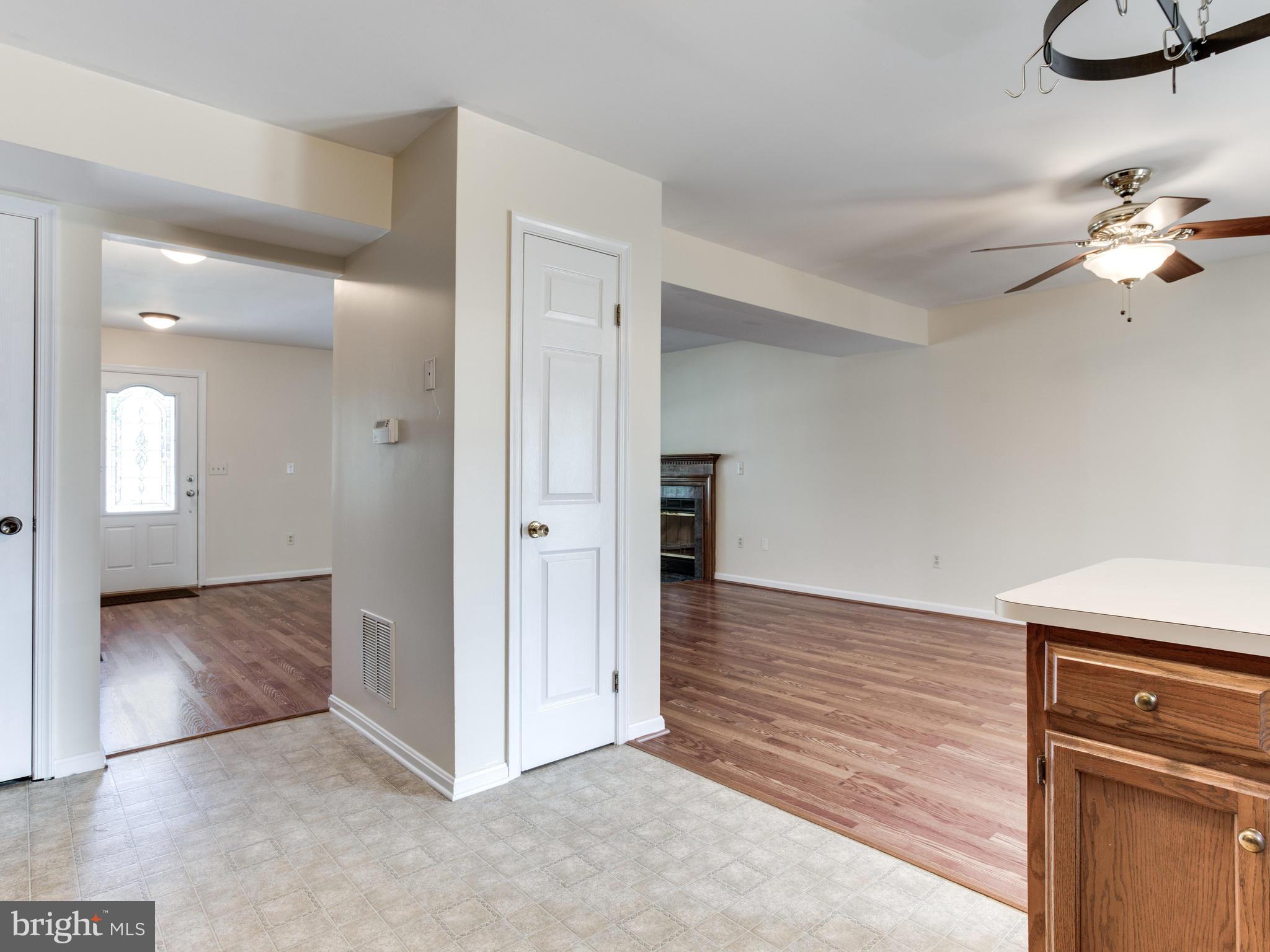 985 Pebblestone Road Pasadena, MD 21122 - Photo 15 of 25 Kitchen