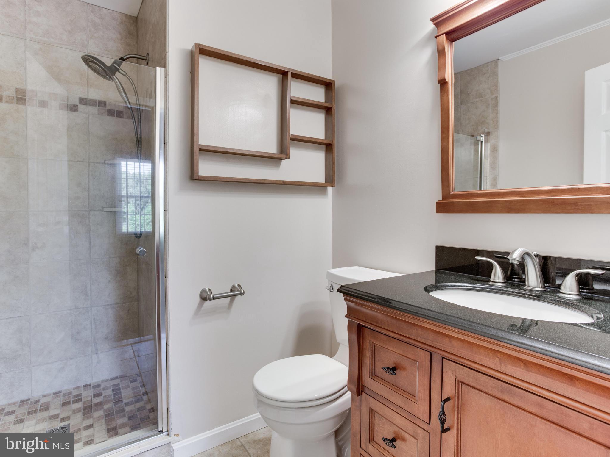 985 Pebblestone Road Pasadena, MD 21122 - Photo 8 of 25 Bath (Master)