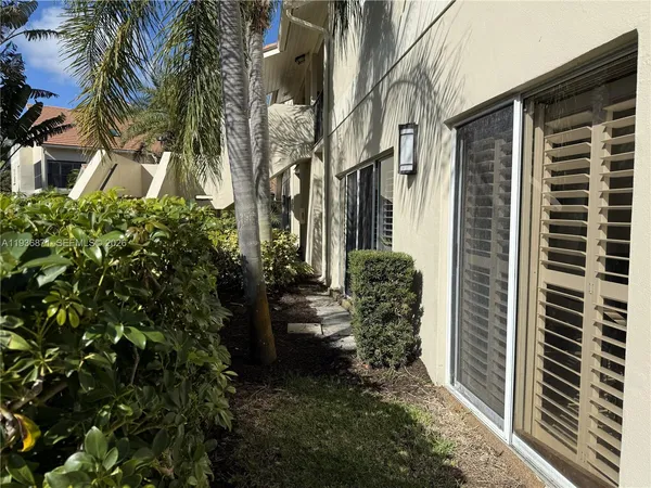 $5,800 | 4161 South Us Highway, Unit K1, Jupiter, FL 33477