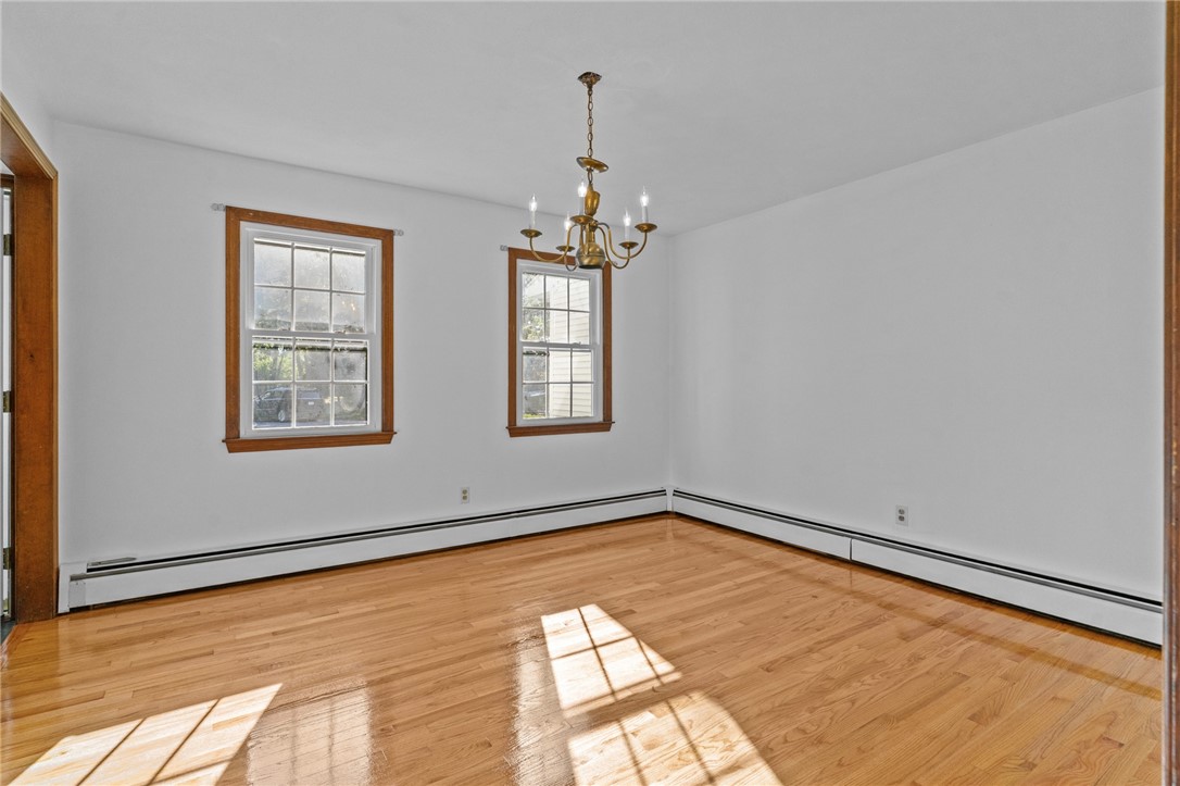 3 Crocus Court Coventry, RI 02816 - Photo 13 of 48