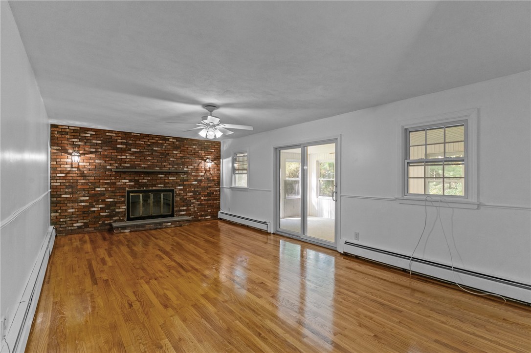 3 Crocus Court Coventry, RI 02816 - Photo 18 of 48