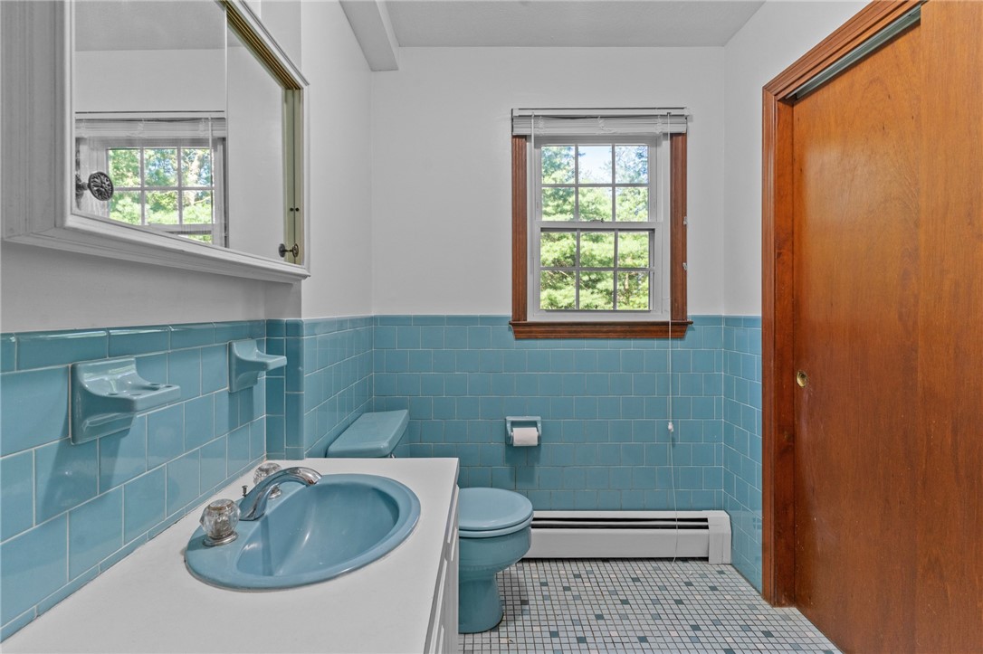 3 Crocus Court Coventry, RI 02816 - Photo 25 of 48