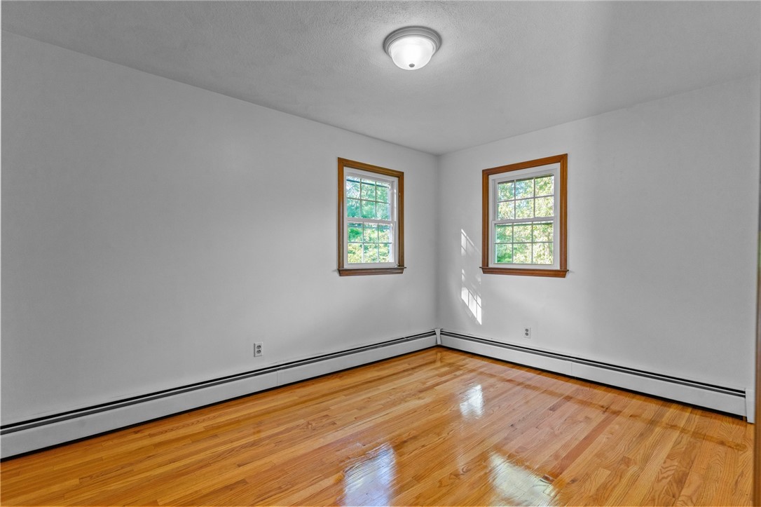 3 Crocus Court Coventry, RI 02816 - Photo 29 of 48