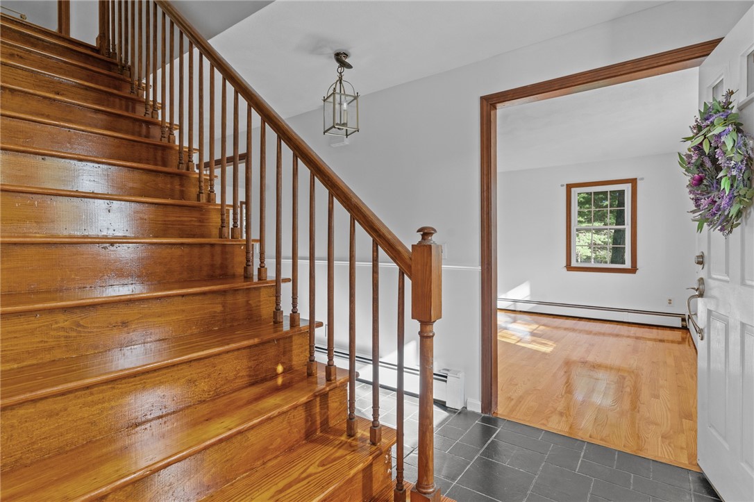 3 Crocus Court Coventry, RI 02816 - Photo 3 of 48