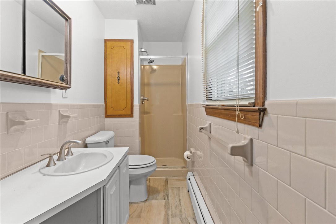 3 Crocus Court Coventry, RI 02816 - Photo 36 of 48