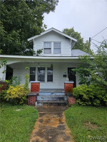 $80,000 | 302 North High Street, Blackstone, VA 23824