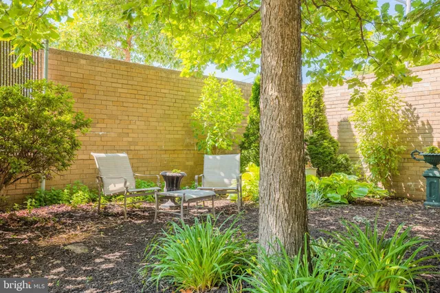 $135,000 | 1401 Pennsylvania Avenue, Unit 102, Wilmington, DE 19806