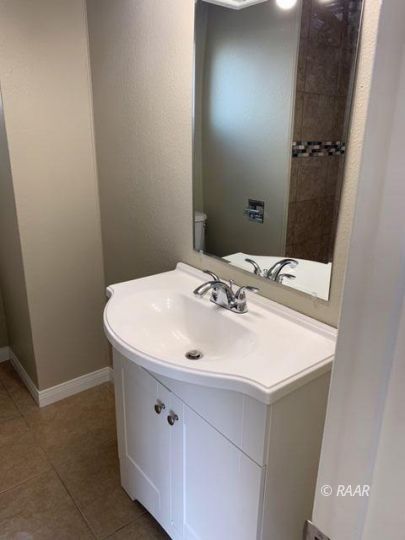715 North Balsam Street Ridgecrest, CA 93555 - Photo 9 of 15 Gallery Image 9