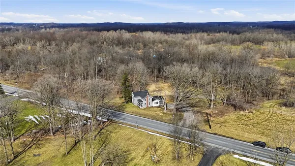 $299,900 | 1241 County Road 8, Farmington, NY 14548