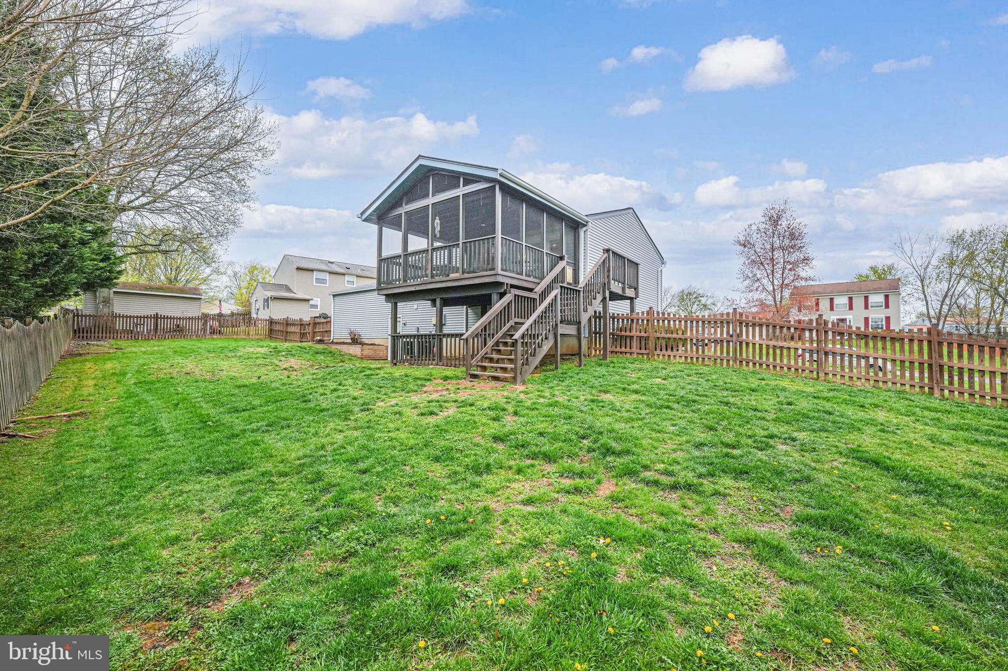 4425 Cub Run Road Chantilly, VA 20151 - Photo 35 of 43 a front view of a house with garden
