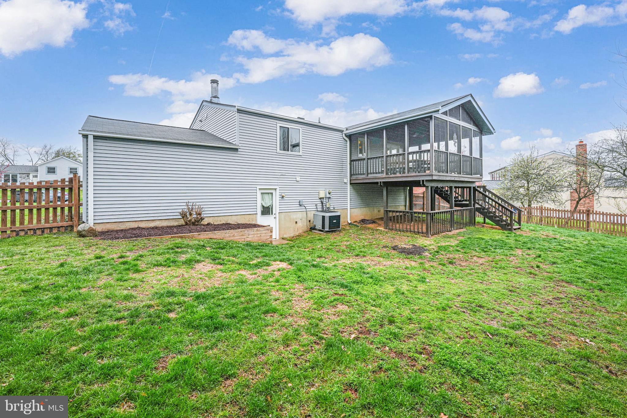 4425 Cub Run Road Chantilly, VA 20151 - Photo 37 of 43 a front view of a house with garden