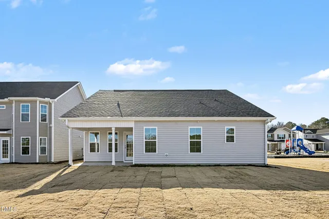 $319,706 | 13 East Emily Gardens Drive, Selma, NC 27576