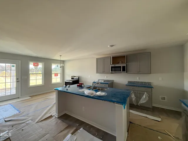 $319,706 | 13 East Emily Gardens Drive, Selma, NC 27576