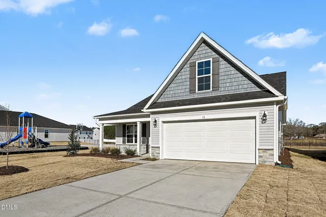 $319,706 | 13 East Emily Gardens Drive, Selma, NC 27576