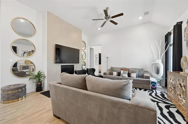 $415,000 | 1941 Spotted Fawn Drive, Arlington, TX 76005