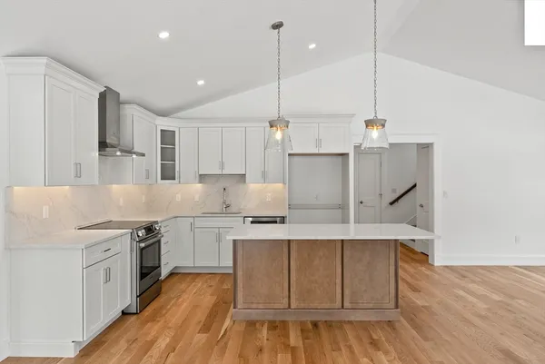 $979,000 | 46 Sandwich Road, Unit 44, Plymouth, MA 02360