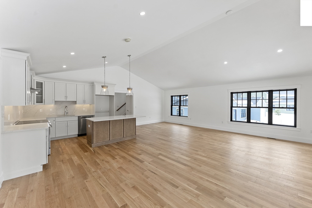 46 Sandwich Road, Unit 44 Plymouth, MA 02360 - Photo 5 of 38