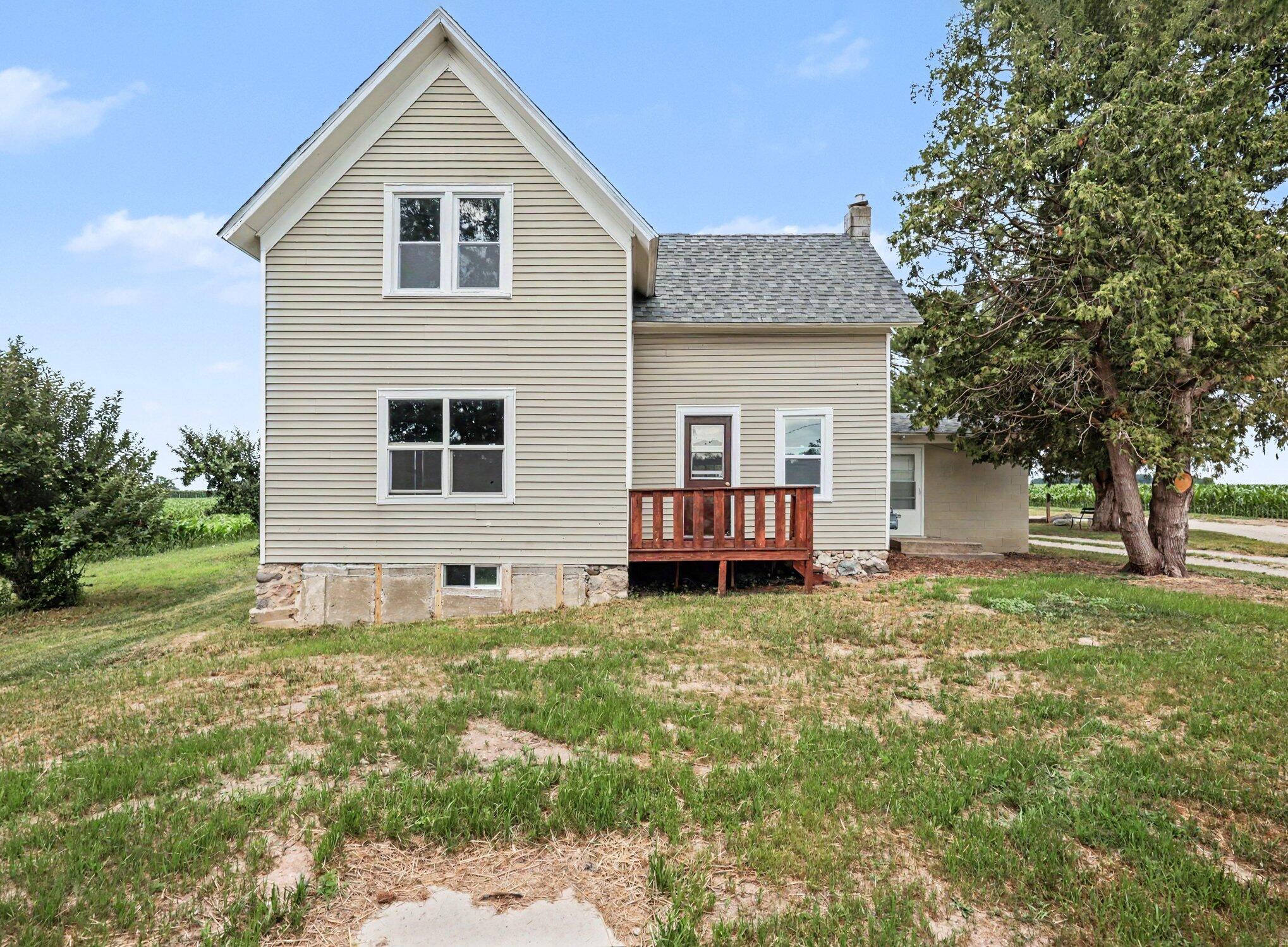 3735 South Stone Road Fremont, MI 49412 - Photo 5 of 33 005_file_7145