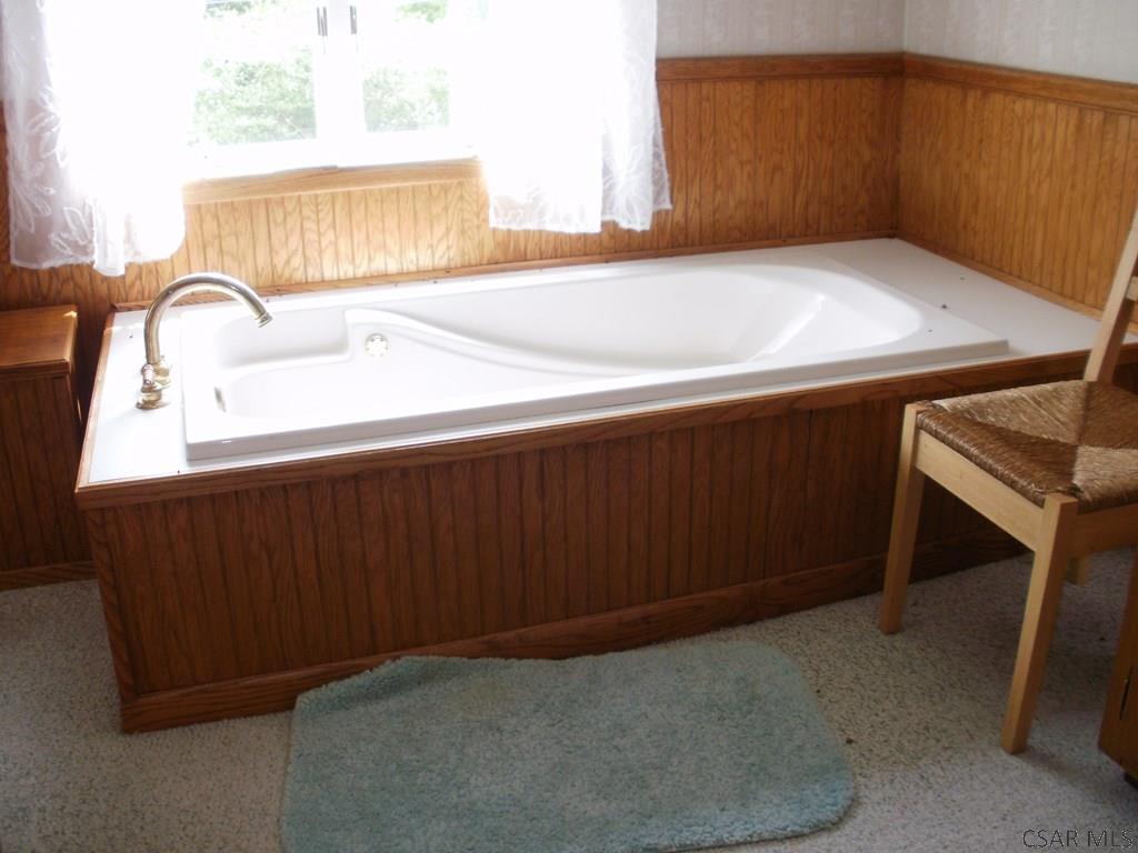 3045 Water Level Road Somerset, PA 15501 - Photo 18 of 22