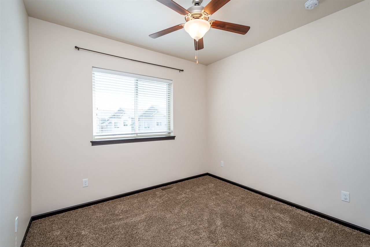 200 Prairie Rose Place Solon, IA 52333 - Photo 12 of 20 Gallery Image 12