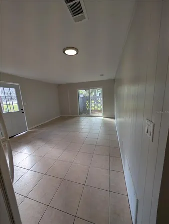 $1,400 | 805 Northwest 40 Avenue, Gainesville, FL 32609