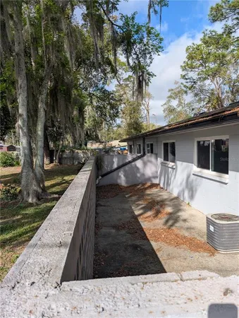 $1,400 | 805 Northwest 40 Avenue, Gainesville, FL 32609