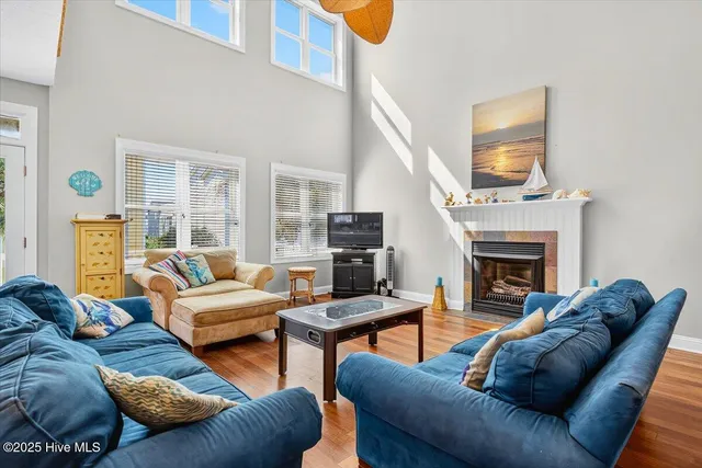 $999,999 | 43 Private Drive, Ocean Isle Beach, NC 28469