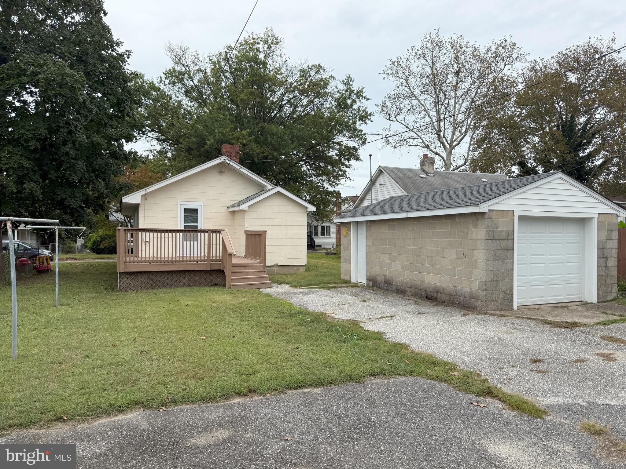 269 B Street Carneys Point, NJ 08069 - Photo 12 of 17 a view of a house with a yard