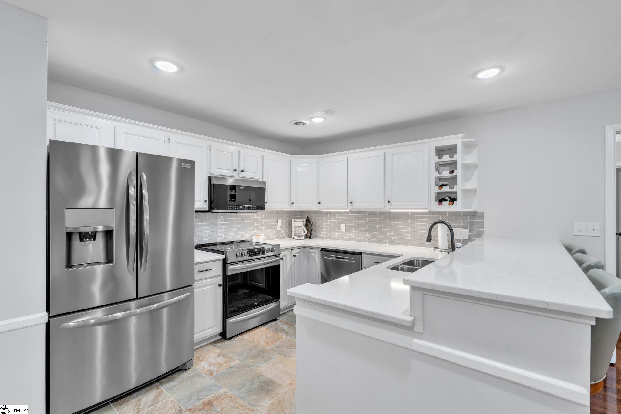 308 Skylark Circle Greer, SC 29650 - Photo 11 of 41
