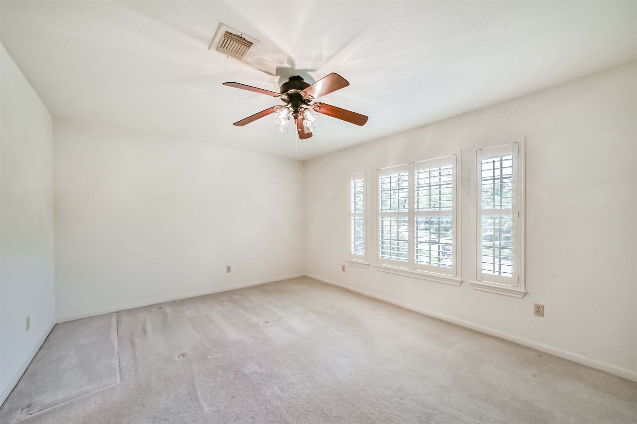 2214 Cherrytree Ridge Lane Houston, TX 77062 - Photo 36 of 45 Bedroom 3