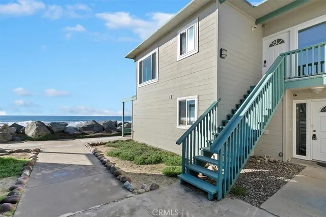 a street sign that is on a pole