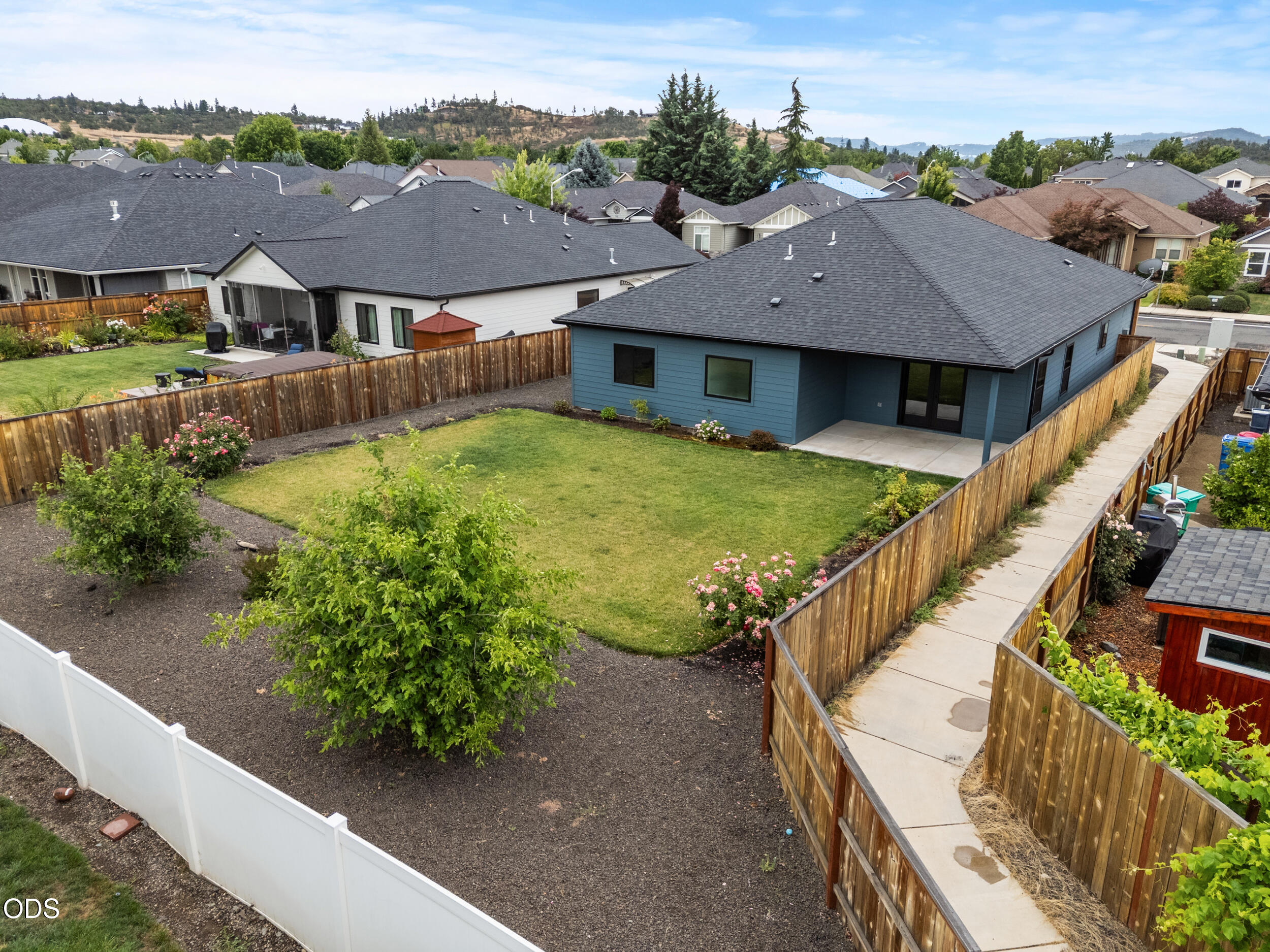 961 Arrowhead Trail Eagle Point, OR 97524 - Photo 42 of 47