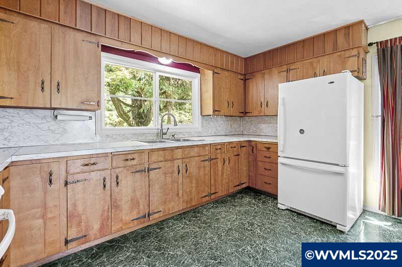 13530 Fishback Road Monmouth, OR 97361 - Photo 15 of 50