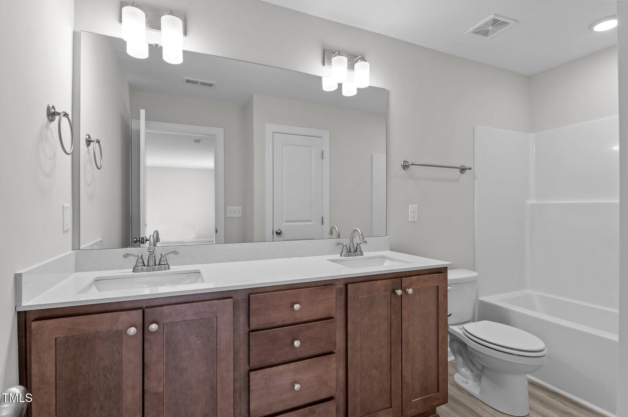 9154 Phoenix Court Spring Hope, NC 27882 - Photo 18 of 31 36-web-or-mls-DSC_2242